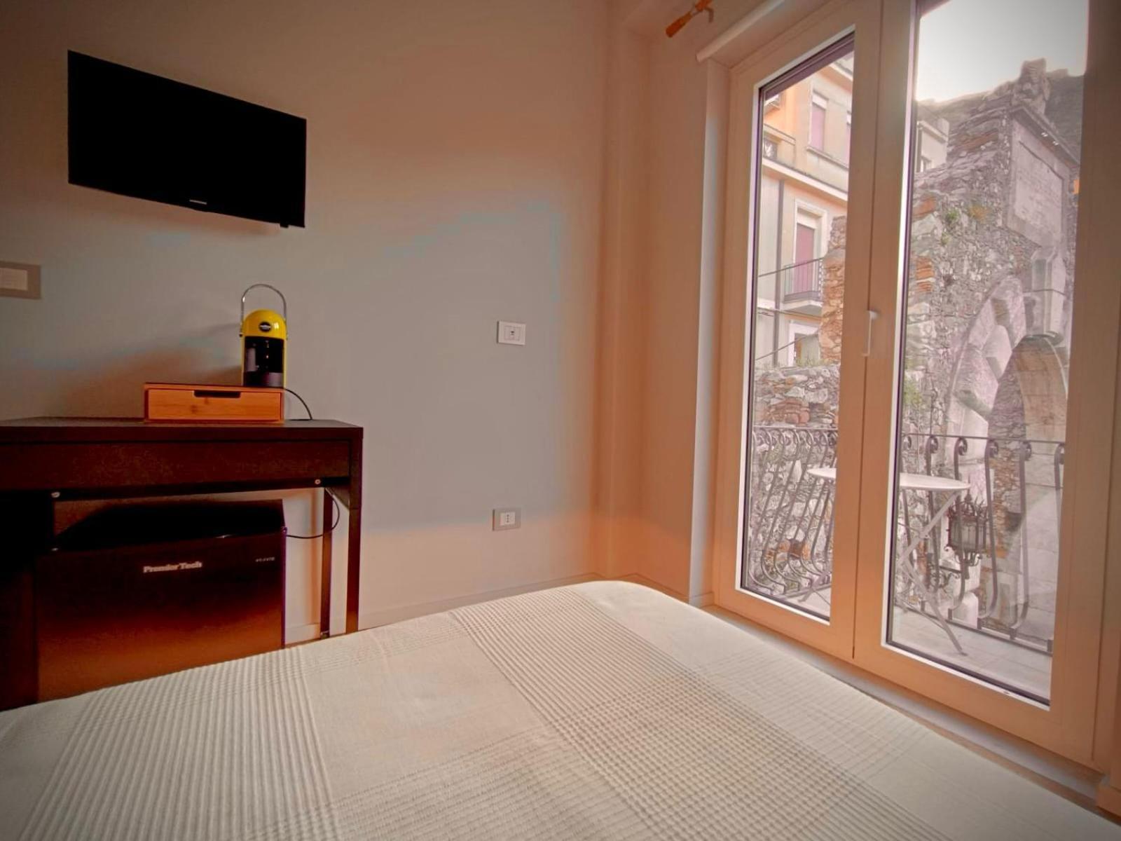Taormina Boutique Rooms Esterno foto