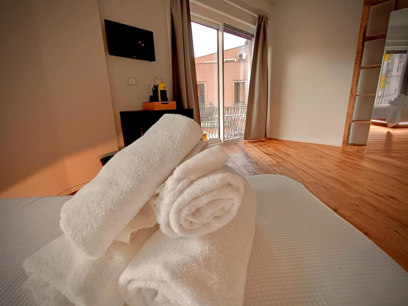Taormina Boutique Rooms Esterno foto